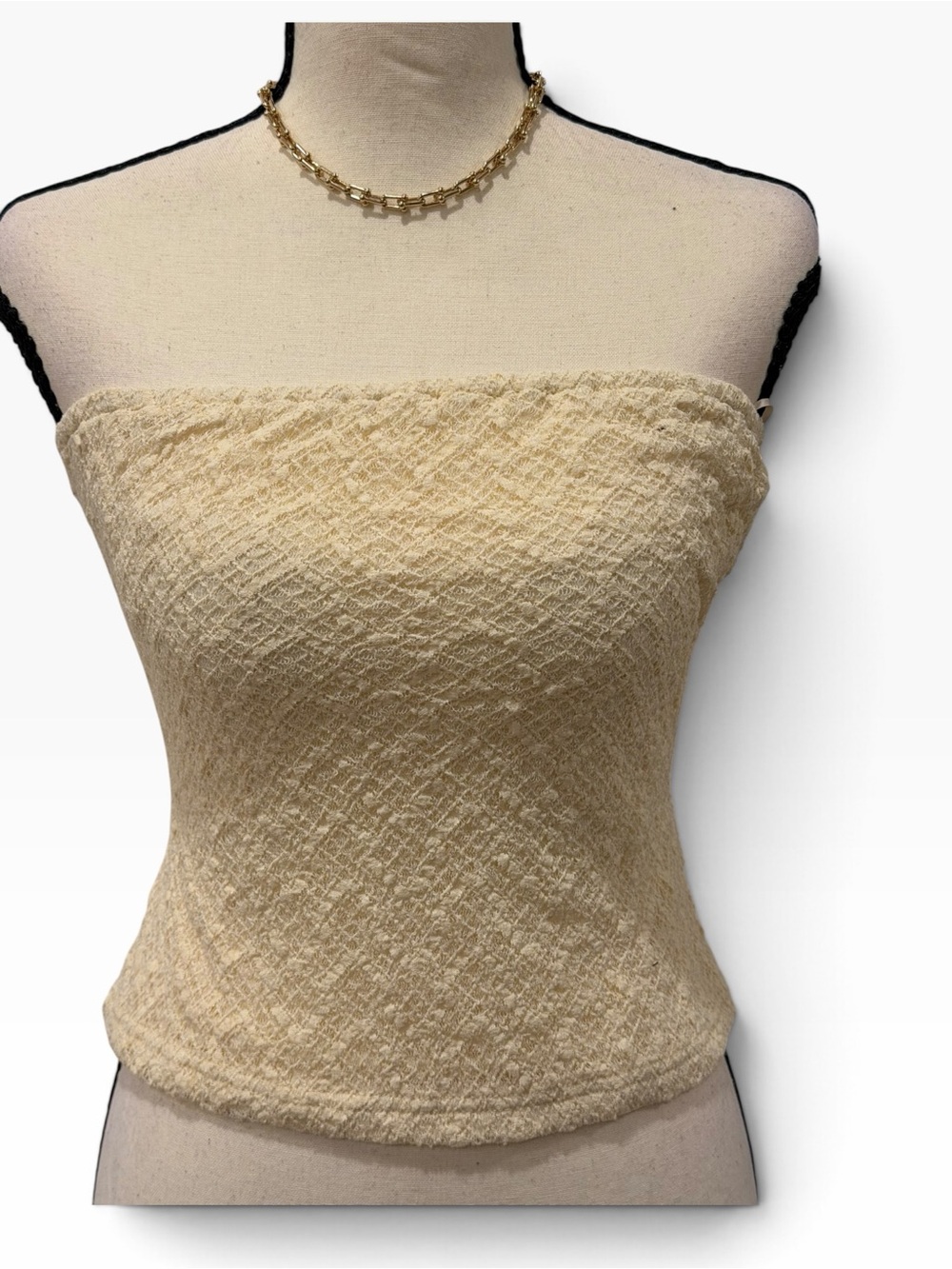 Le Lis Cream Textured Strapless Tube Camisole